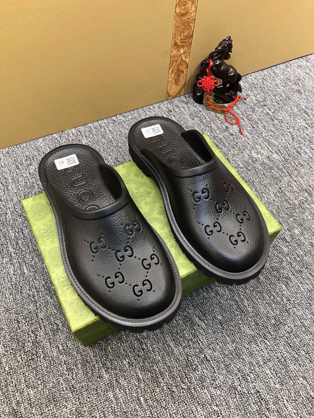 Z5ZB26 Popular slippers