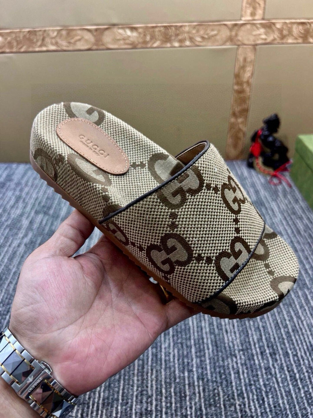 Z5R76B2 Popular Slippers