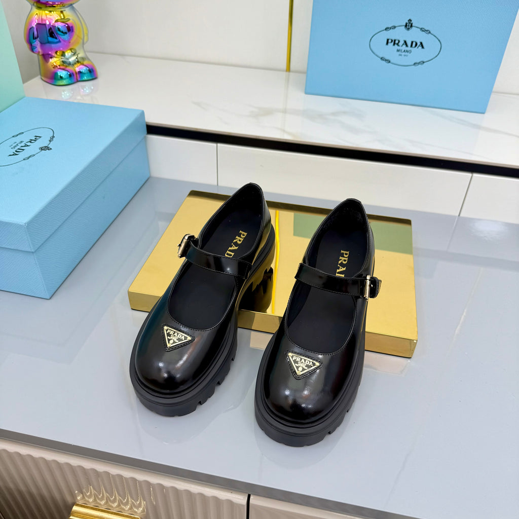 Z2Q105P308 Popular high-quality Shoes