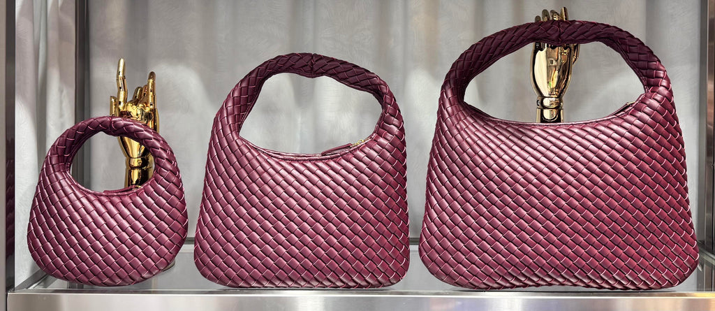 B1N36A17 Popular leather   Purse bag
