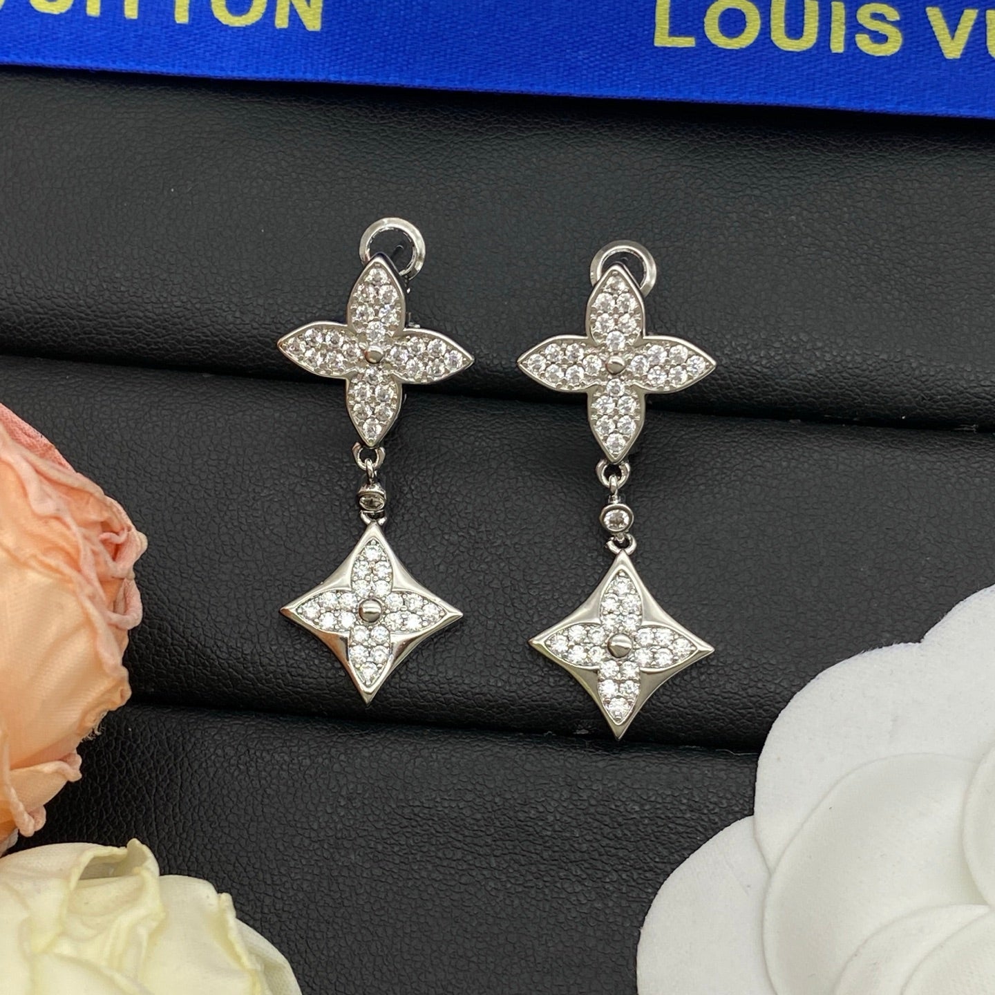X1Z95E34E Popular Earrings