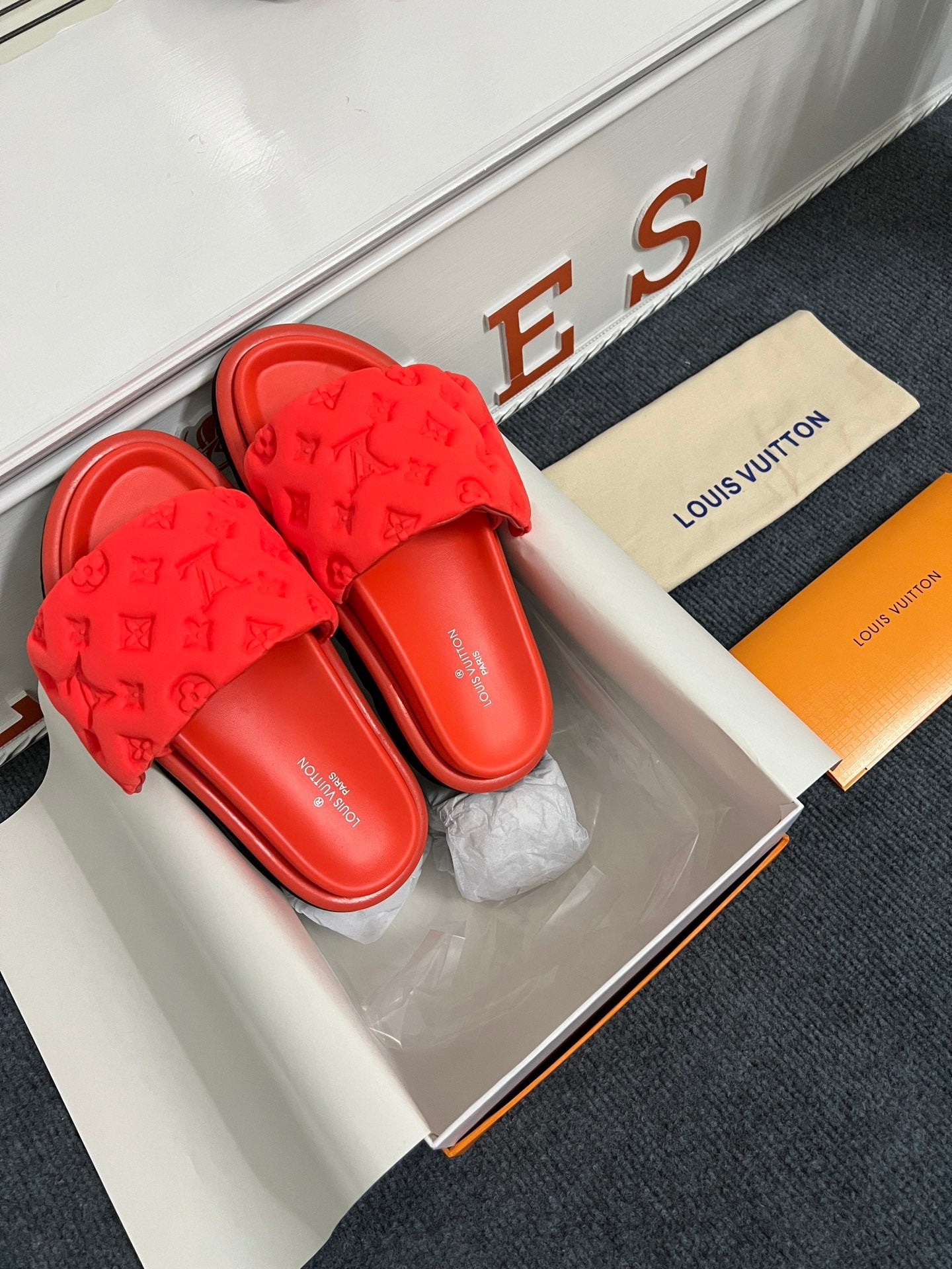 Z5YE115 Popular Slippers