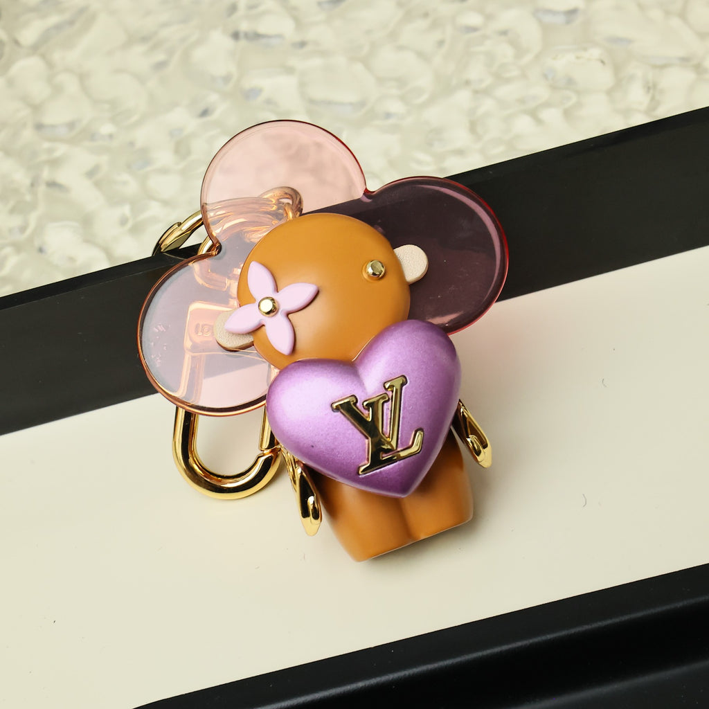 A1Z105E14 Popular bag 's charms accessories