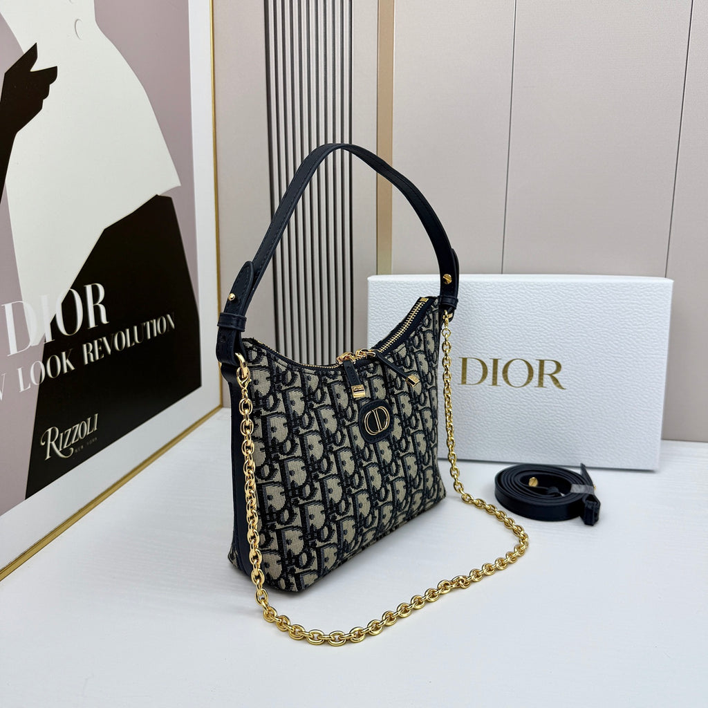 B1R15D67  Popular  bag