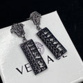 X1R75V100X Popular   Necklace. Earrings