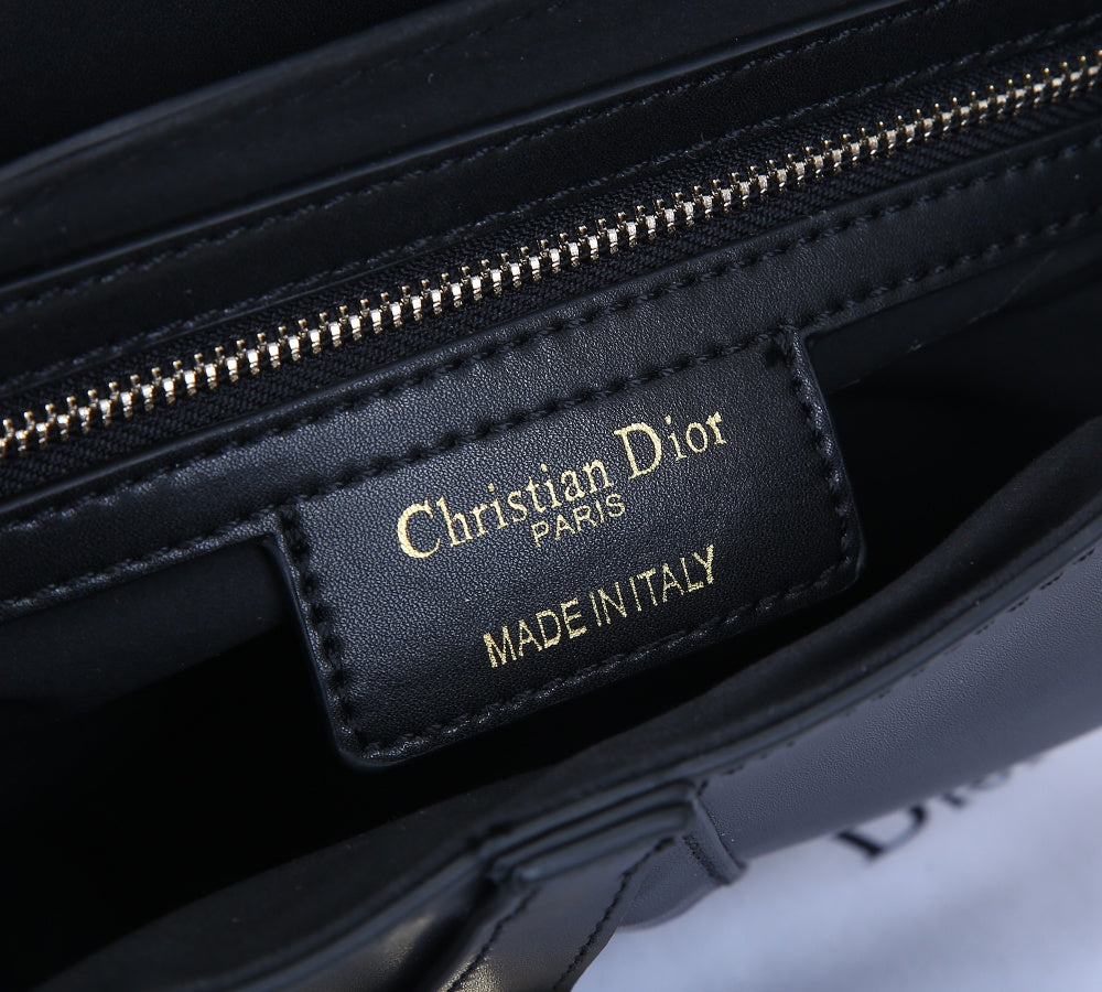 B5X111D11 Popular   leather bag 
