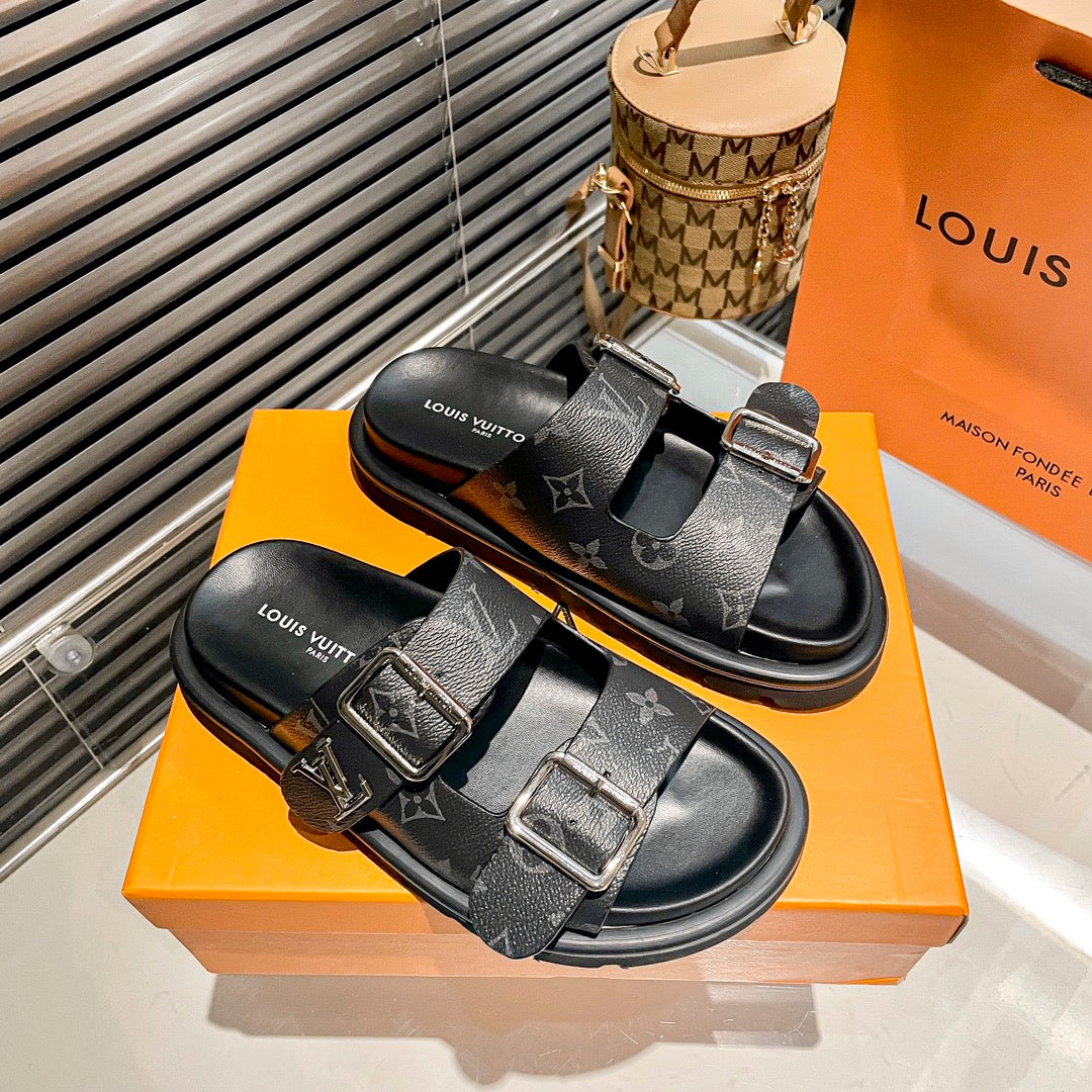 Z1Z54E194 Popular Slippers