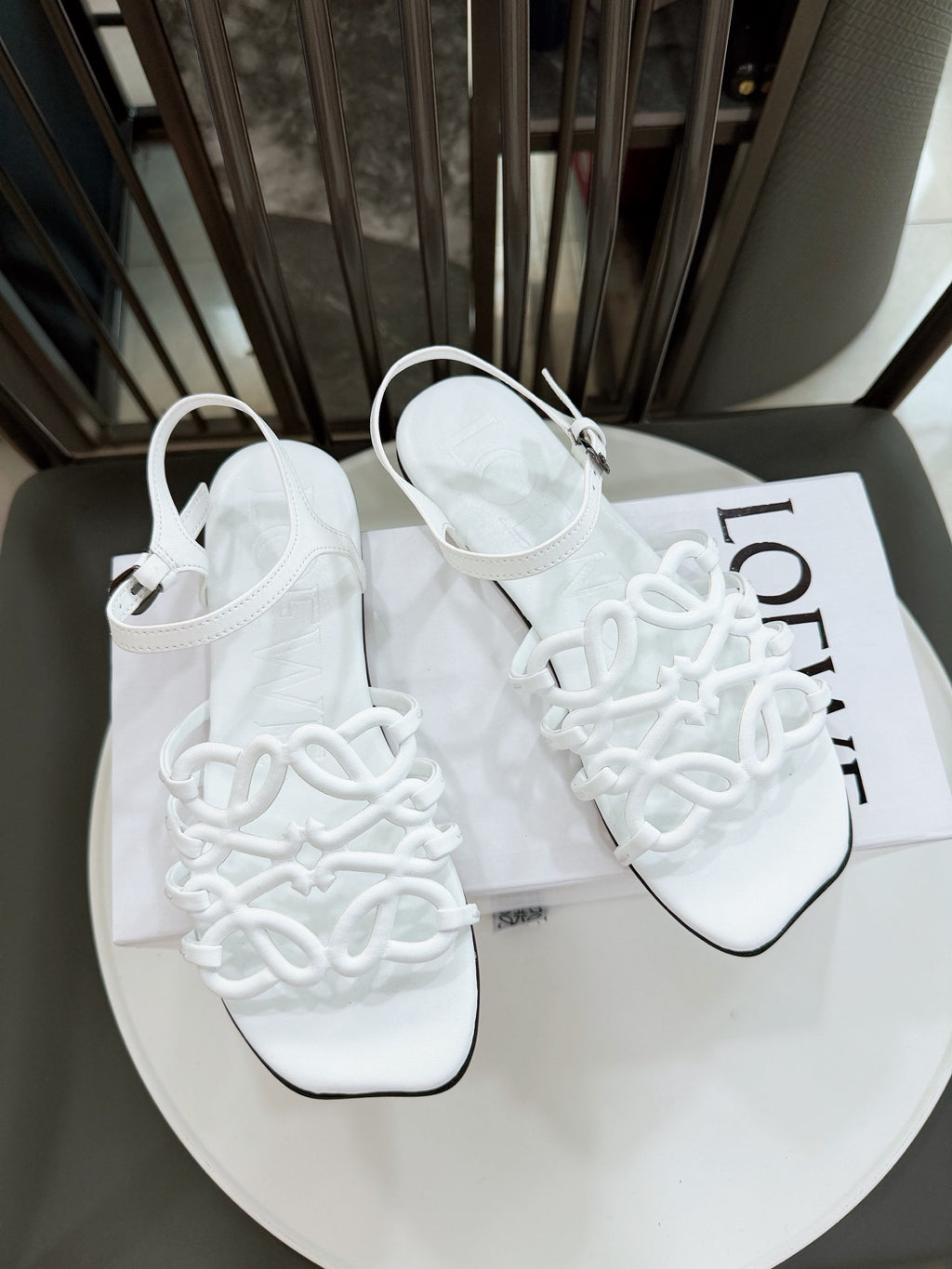 Z2R76A11 Popular high-quality  leather shoes