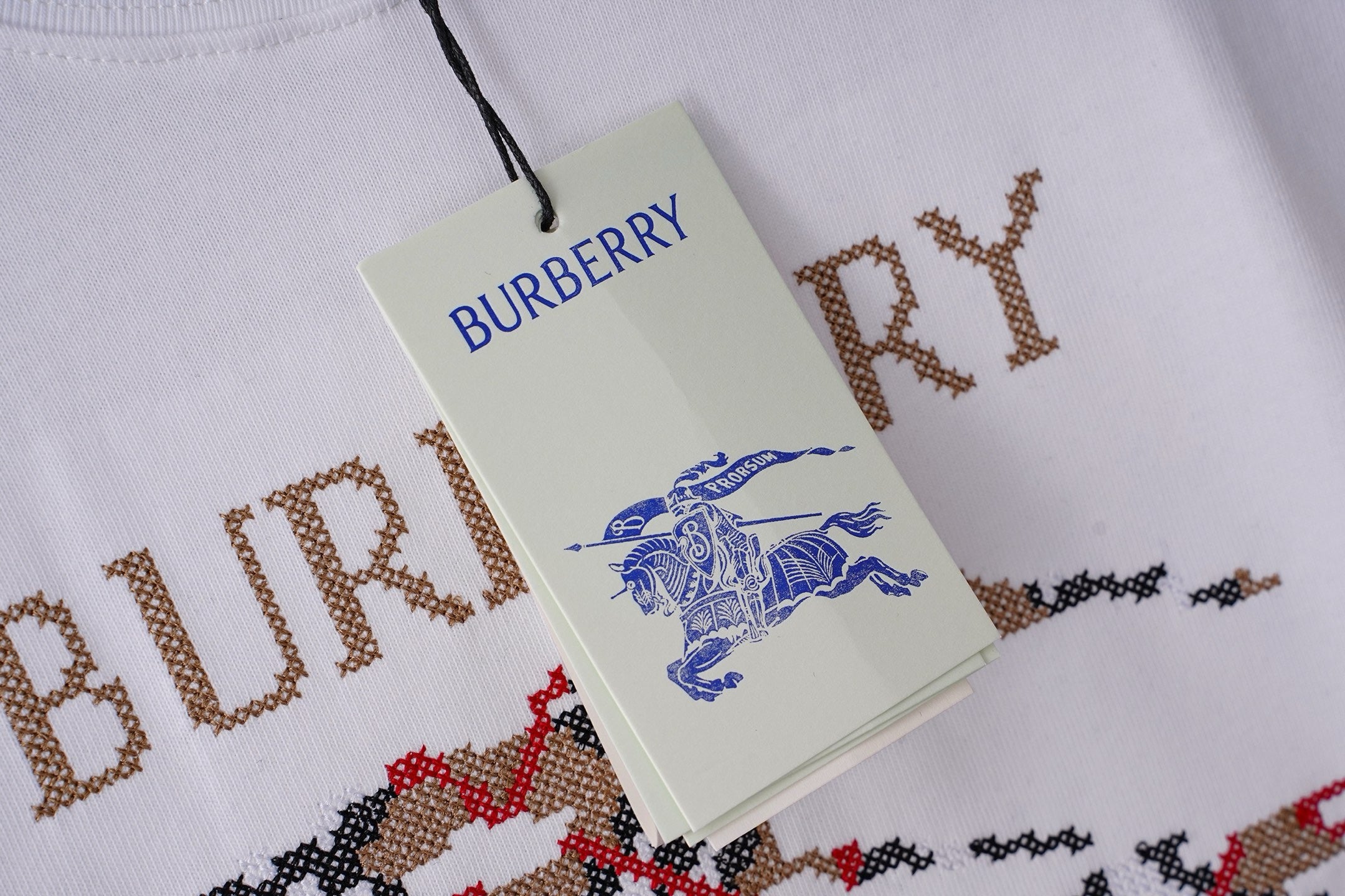 U1R86R3 Popular T-shirts