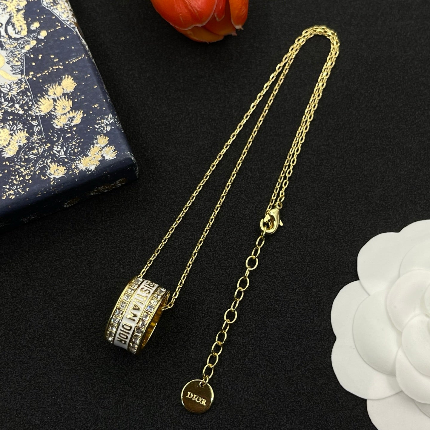 X1Q85D61X Popular Necklace
