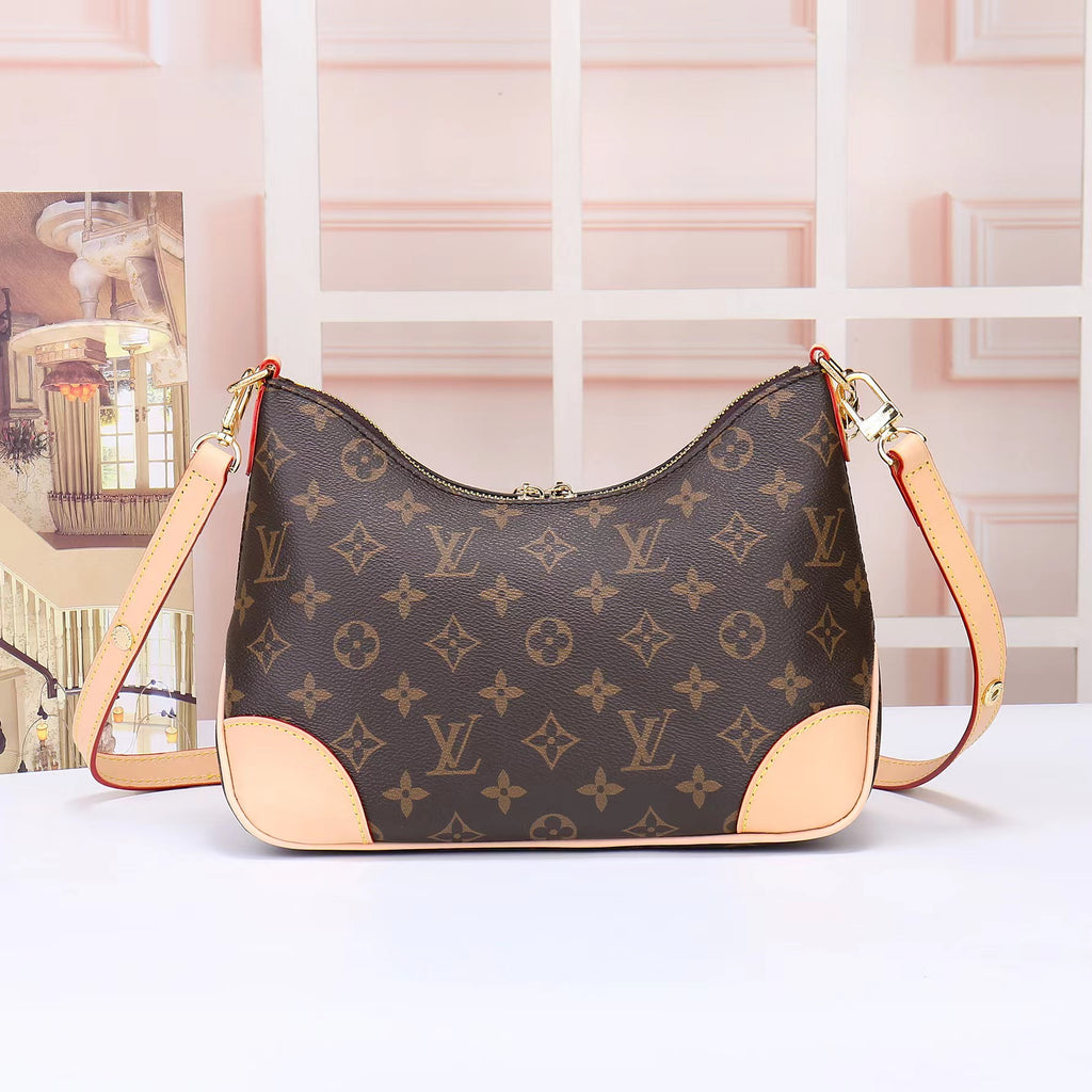 B1X104E57 Popular   leather bag