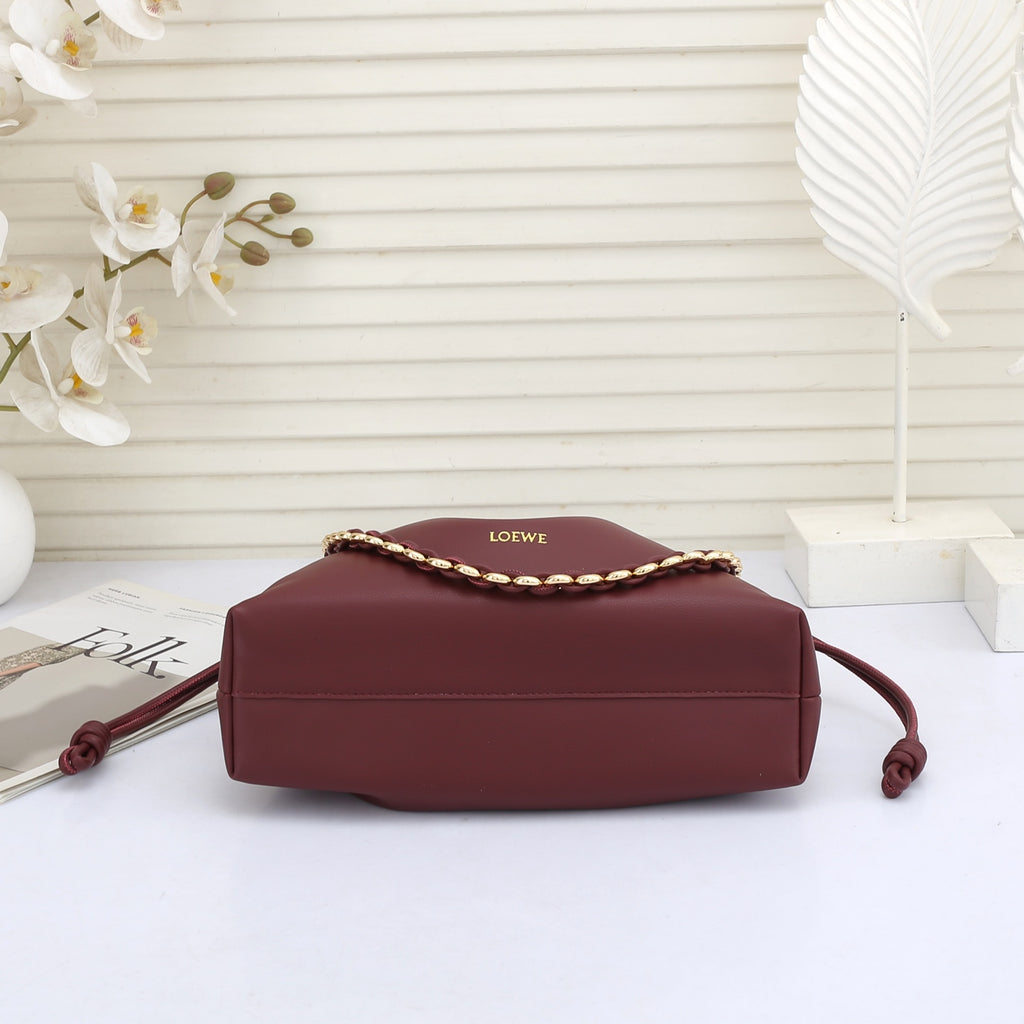B1R66A8 Popular leather bag