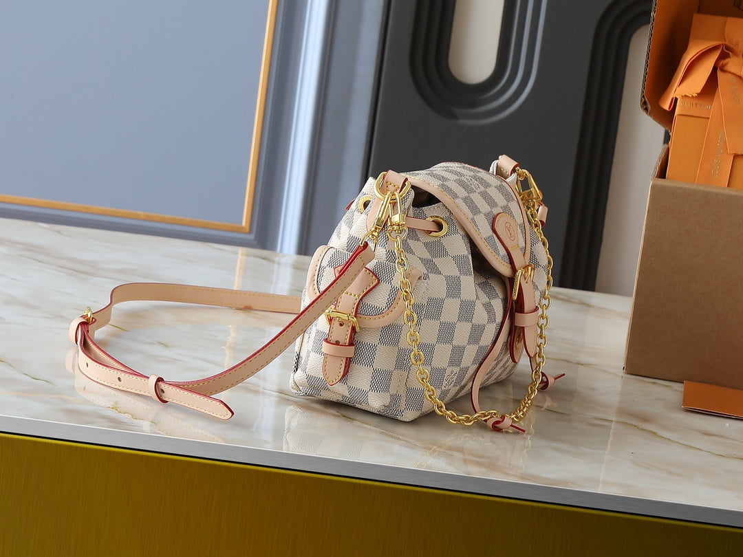 B1R15E18 Popular  leather bag