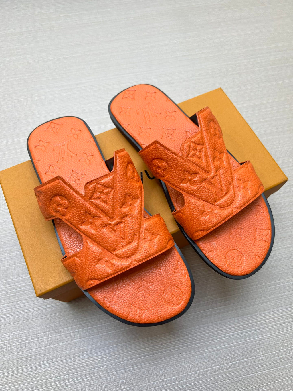 Z5ZE34 Popular slippers