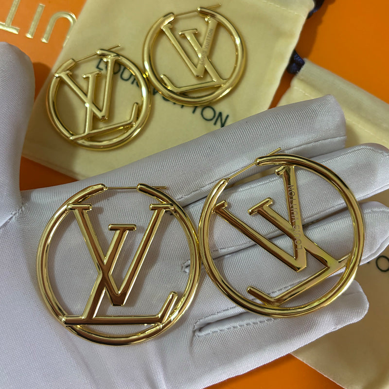 X1Z70E01E Popular    Earrings