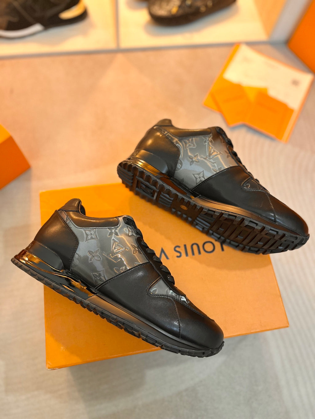 Z2Q95E100 Popular high-quality  shoes