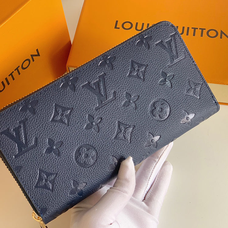 B1P11E06 Popular Leather wallets