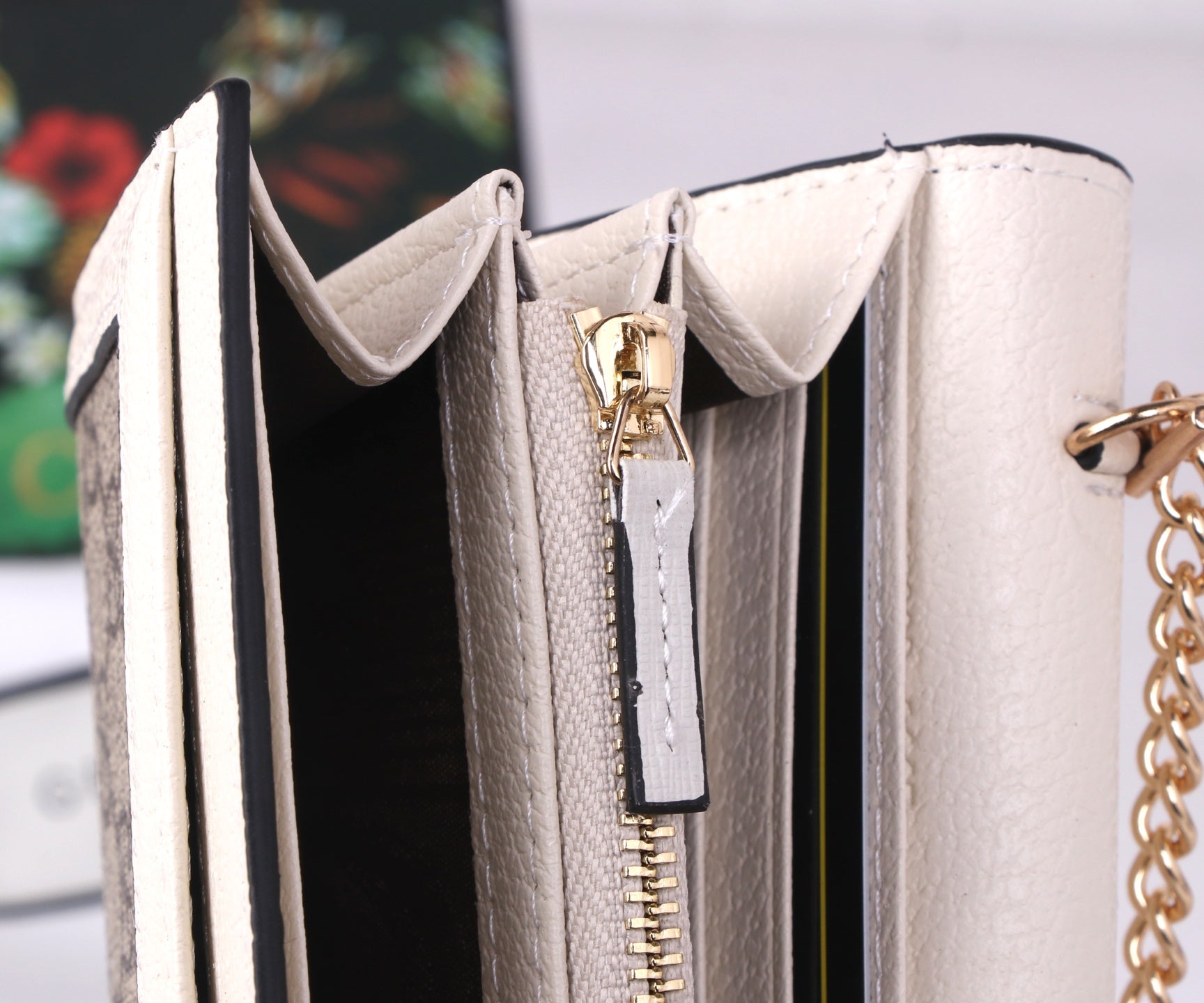 B1W25B56 Popular  leather bag
