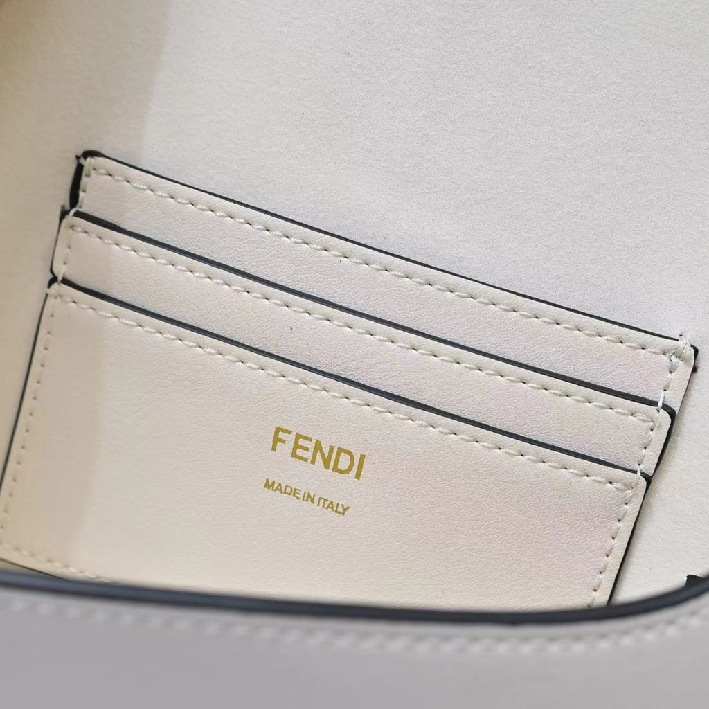 B1R15F138 Popular leather bag