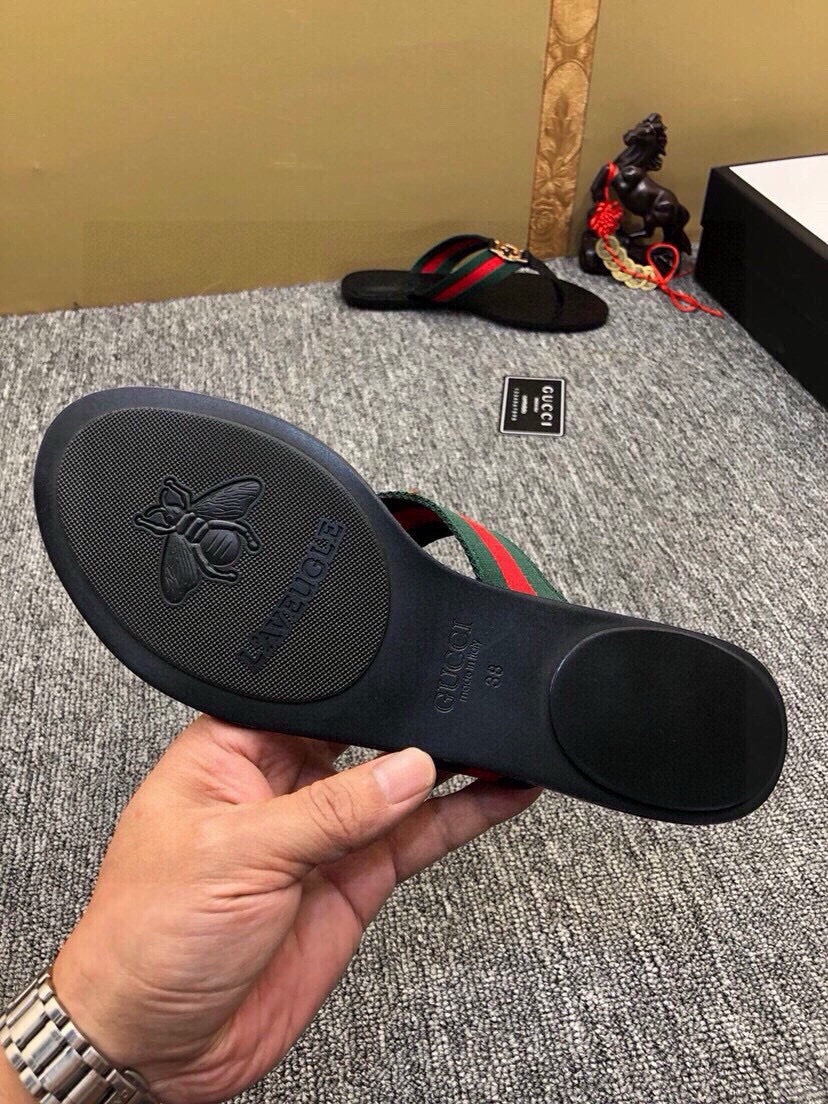 Z5R76B5 Popular  Slippers