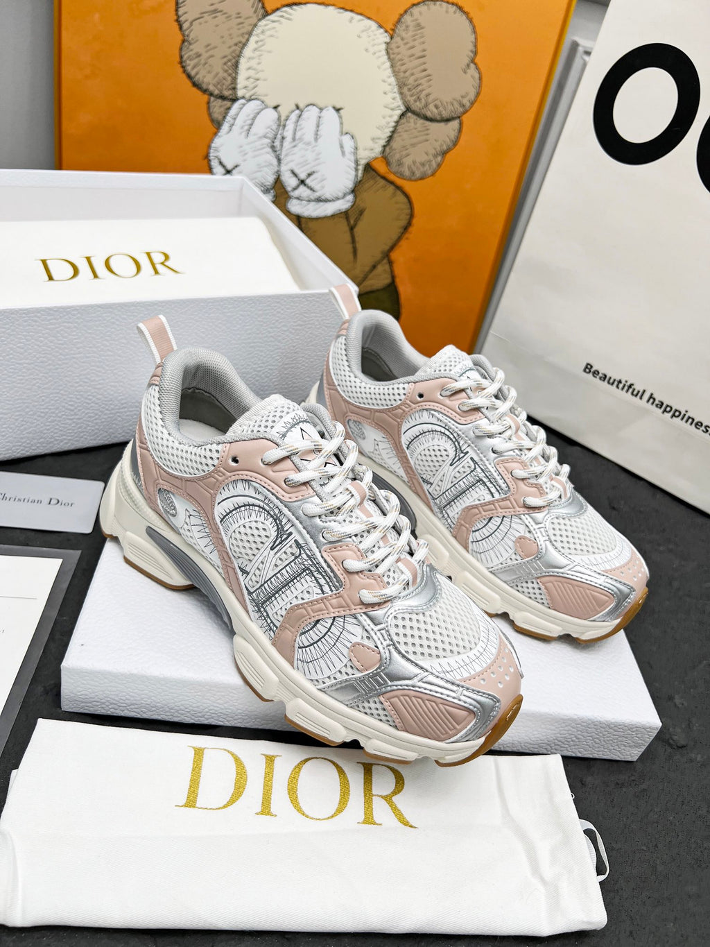 Z2Q105D311 Popular high-quality Shoes