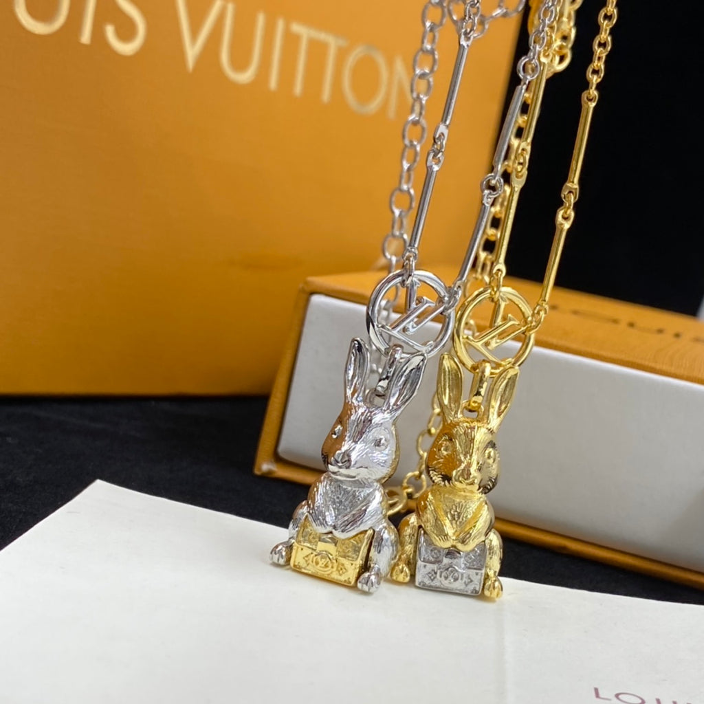 X1Q85E338X Popular Necklaces