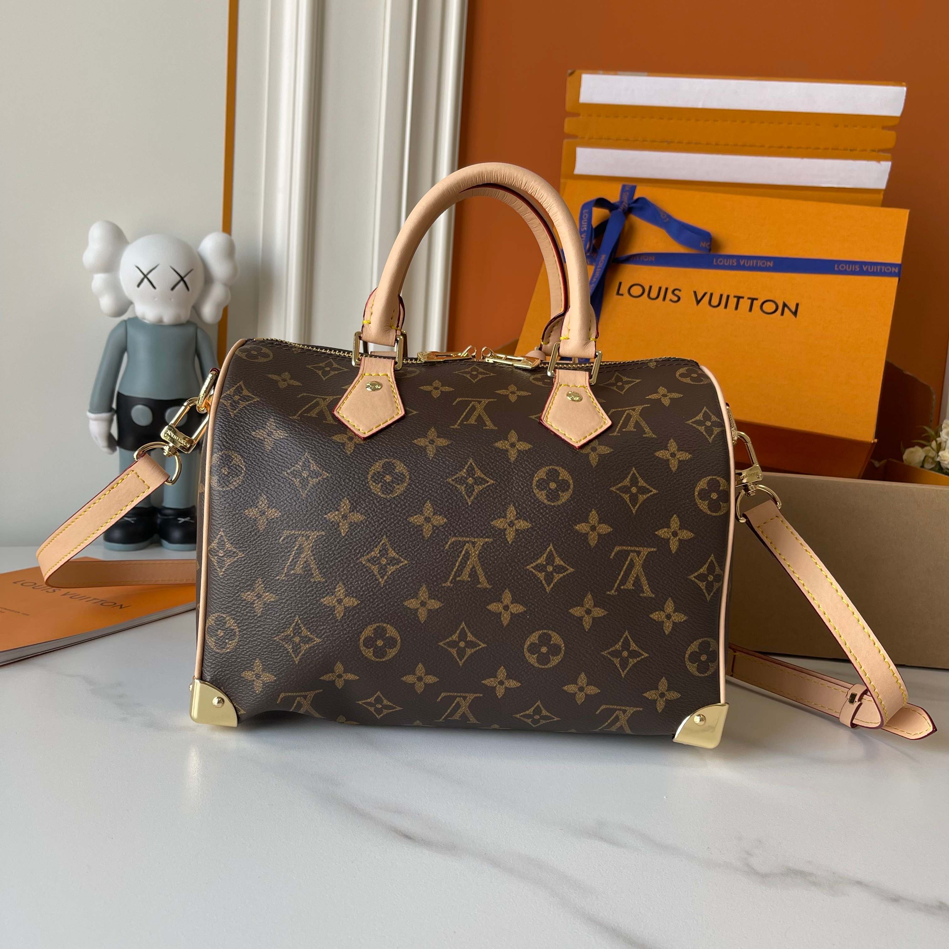 B1W25E87 Popular  leather bag