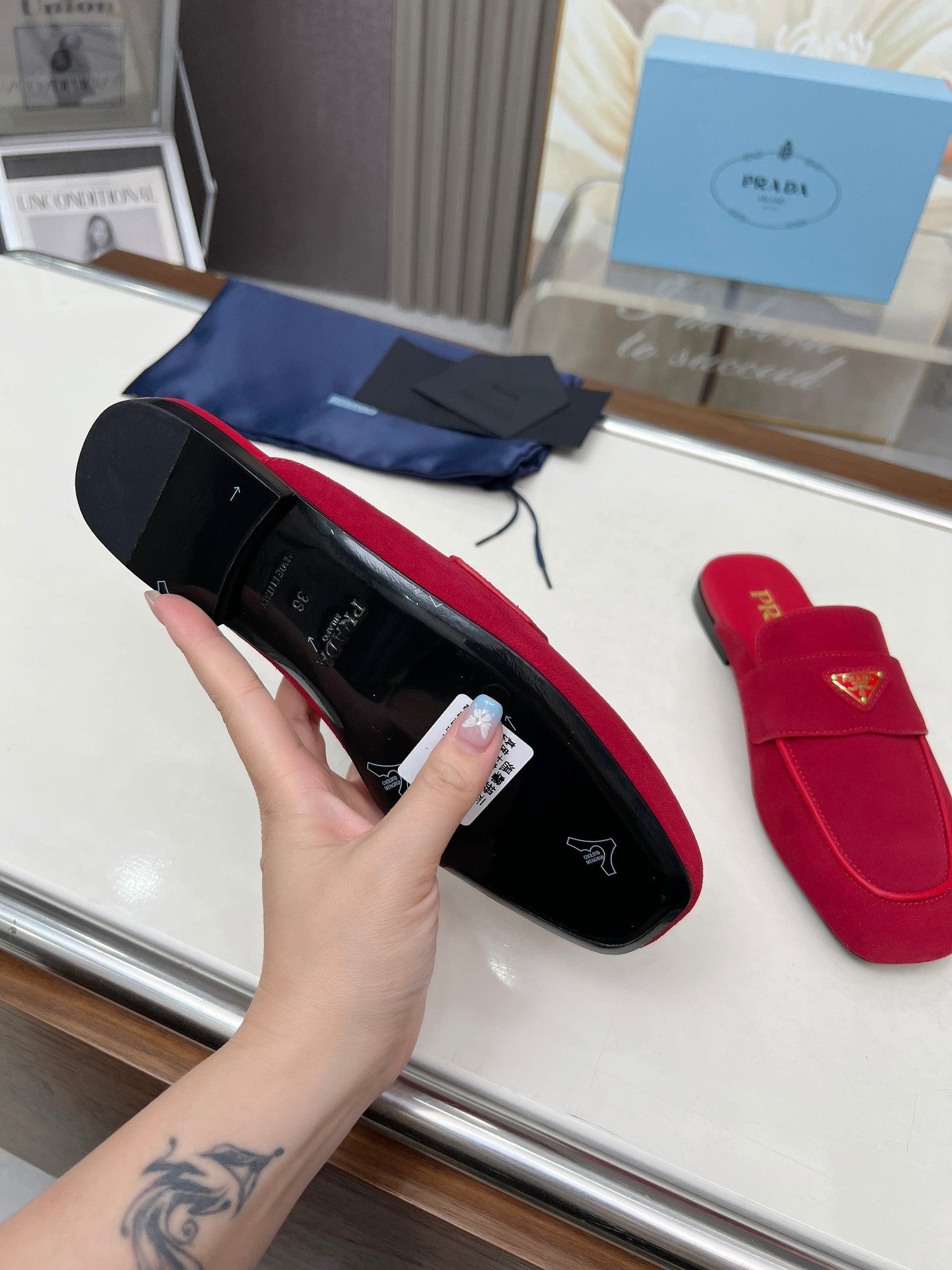 Z2Q105P405 Popular high-quality Shoes