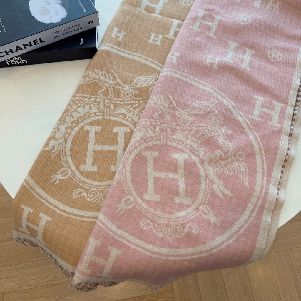 W1R86H50 Popular Winter Scarves