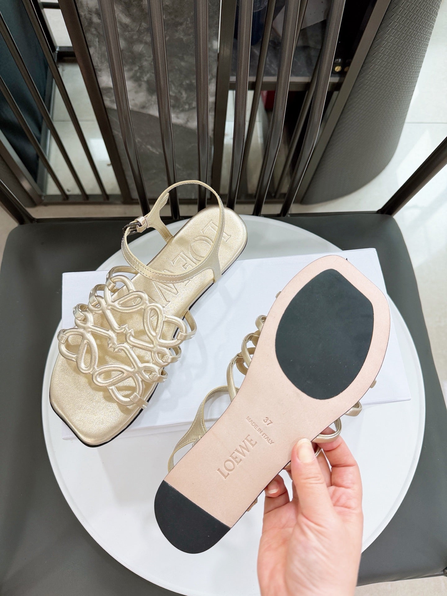 Z2R76A11 Popular high-quality  leather shoes