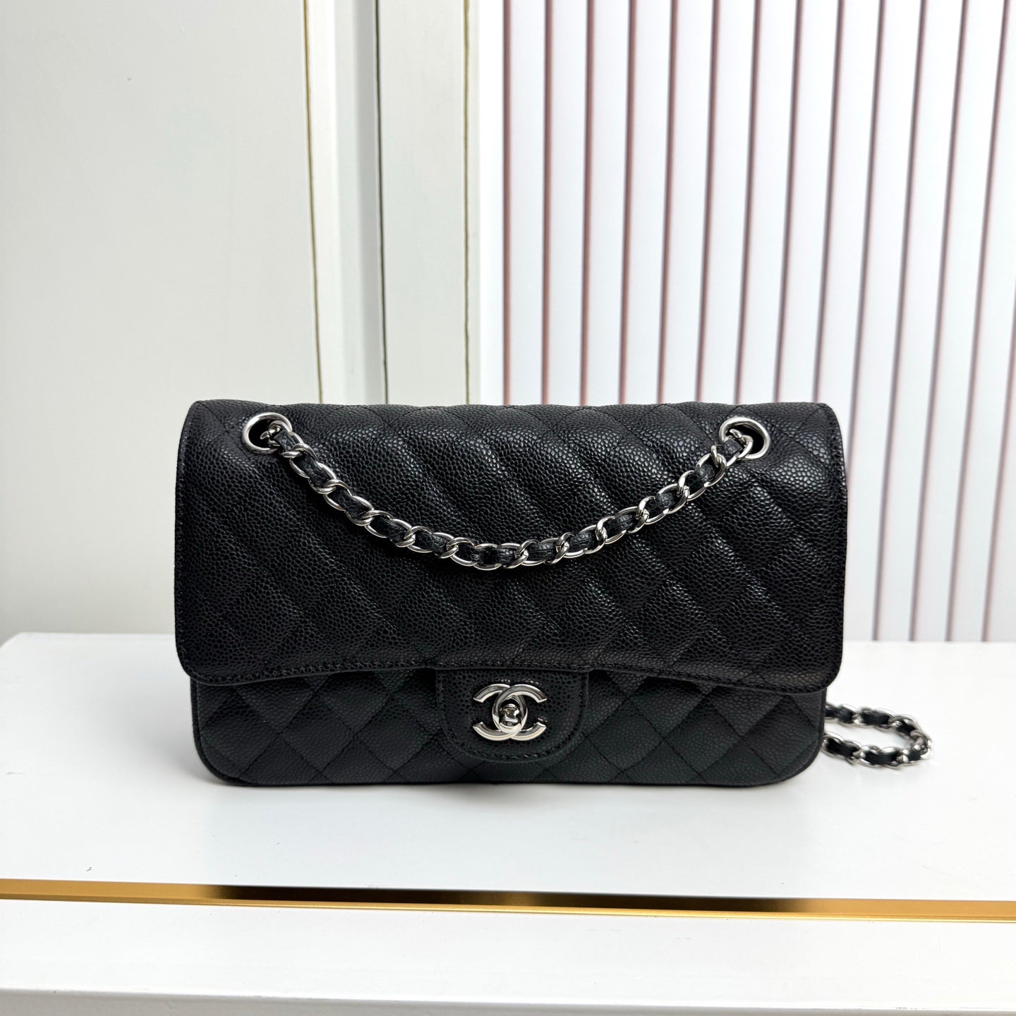 B1R76C13 Popular leather bag