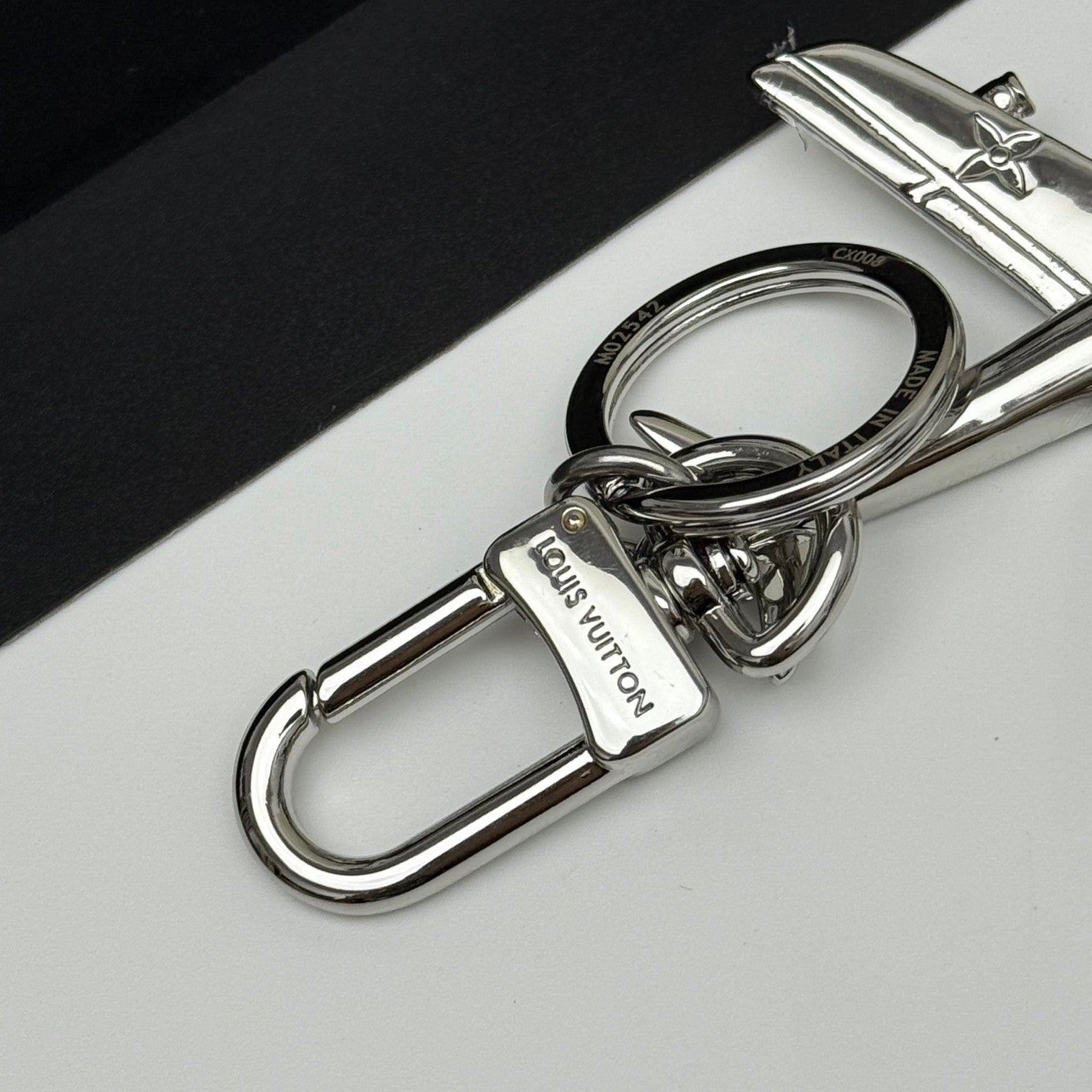 A1Z105E41 Popular bag 's charms accessories