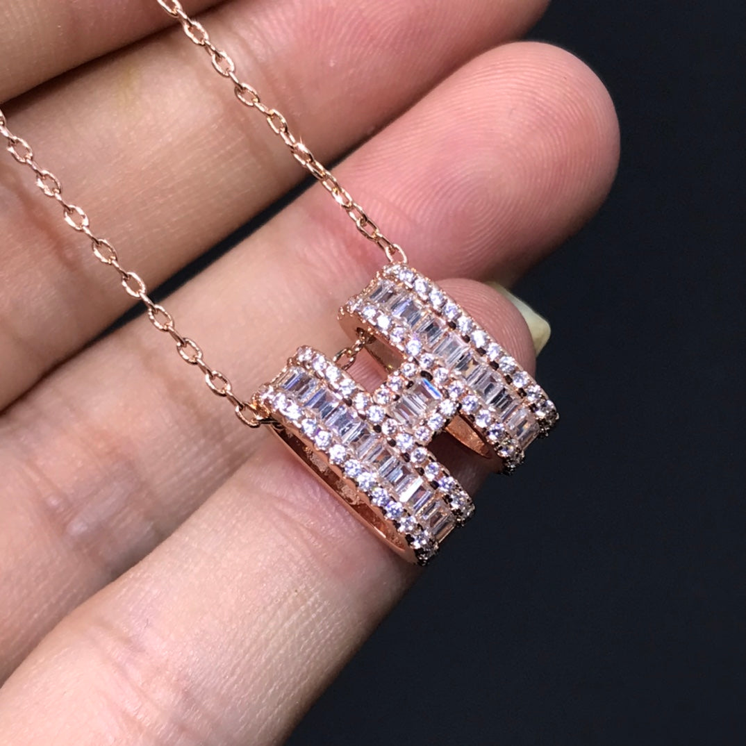 X1Q85H326X Popular Necklaces