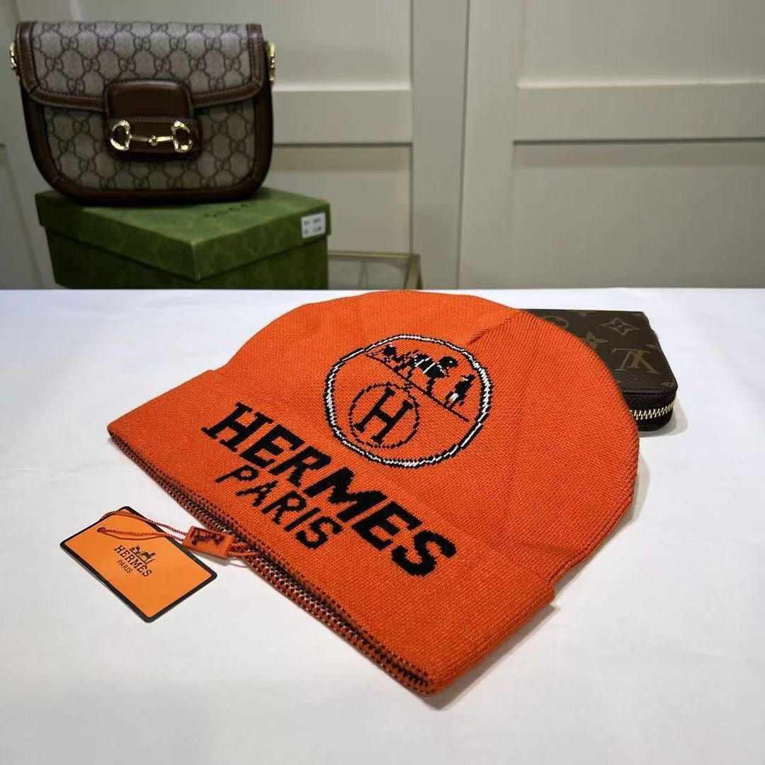 M1R86H46 Popular hats