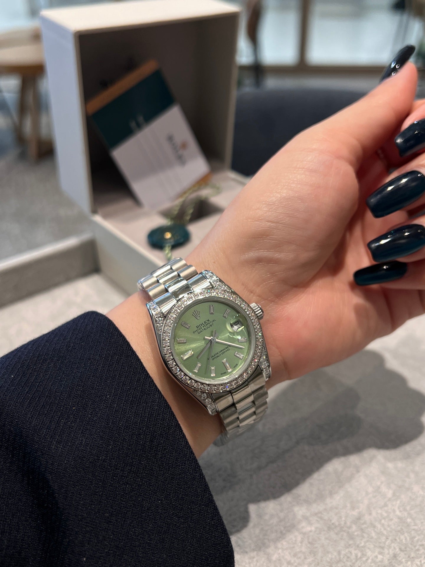 L1R36L26 Popular Watches