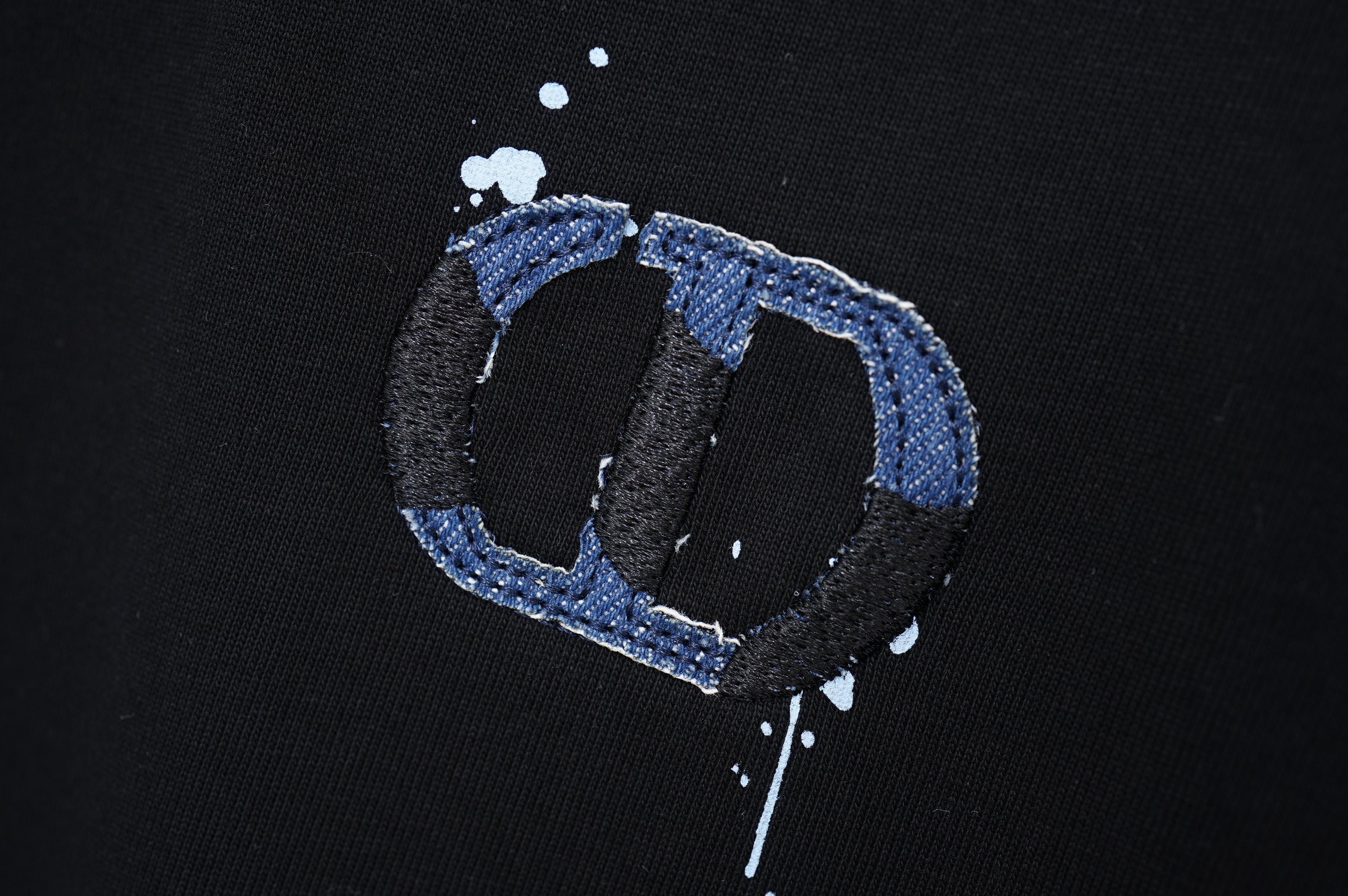 U1P36D134 Popular T-shirts