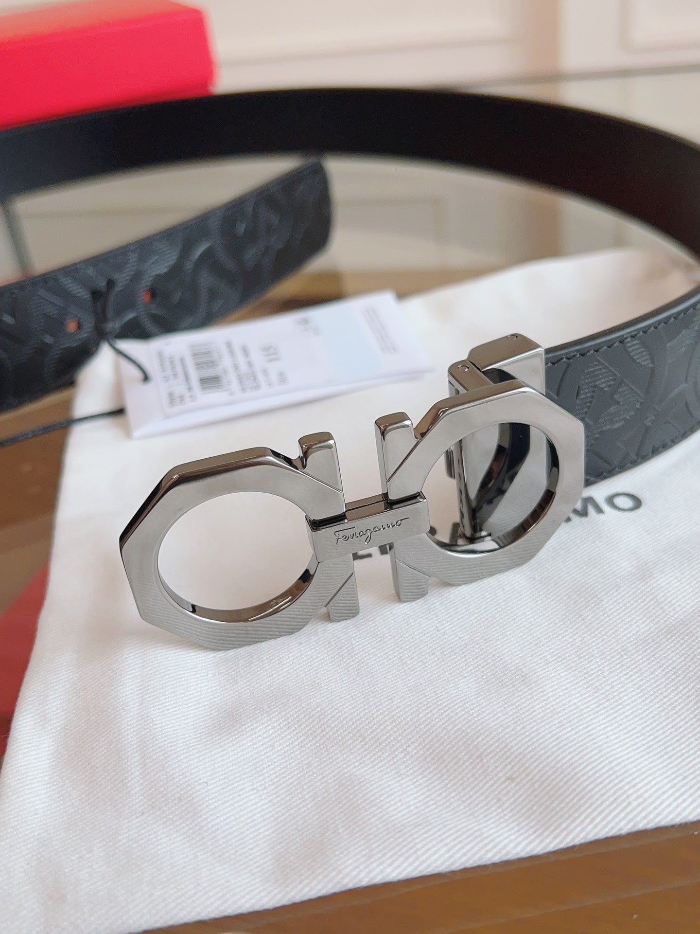 P1Q115A34 Popular High quality belt With full package