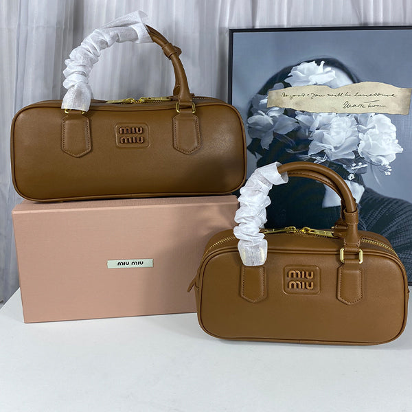 B1P46A152 Popular leather bags