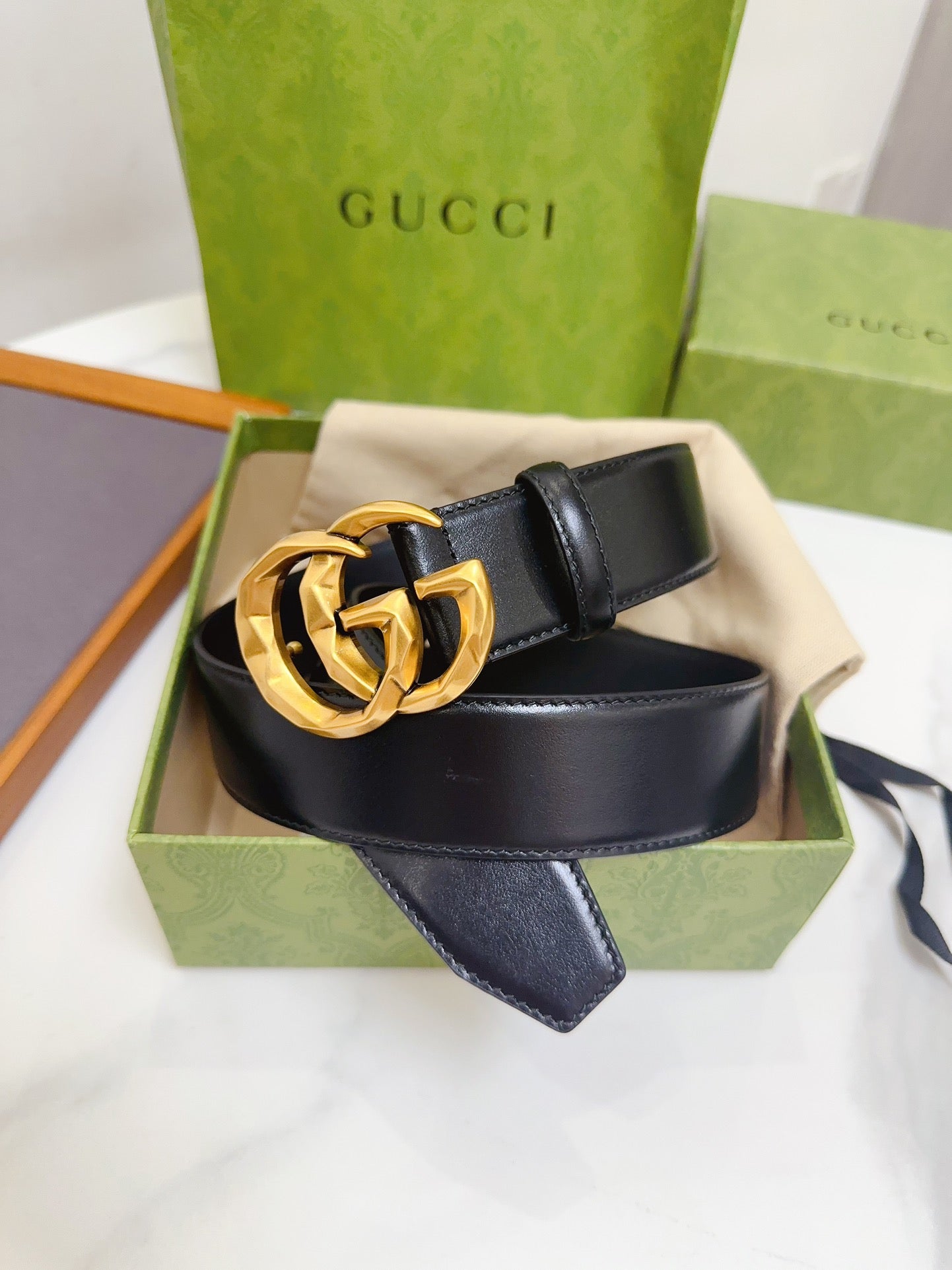 P2R55B13 Popular High quality belt With full package