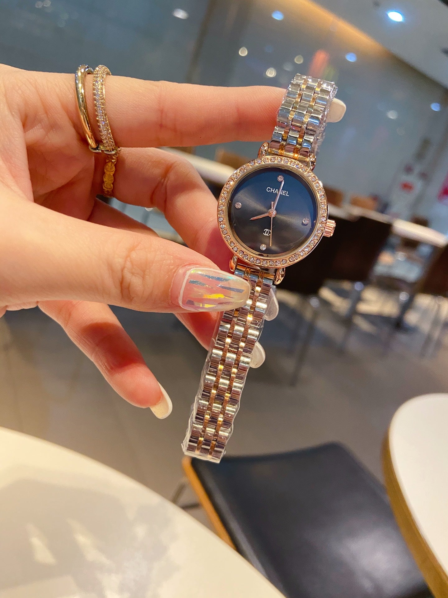 L1R36C83 Popular Watches