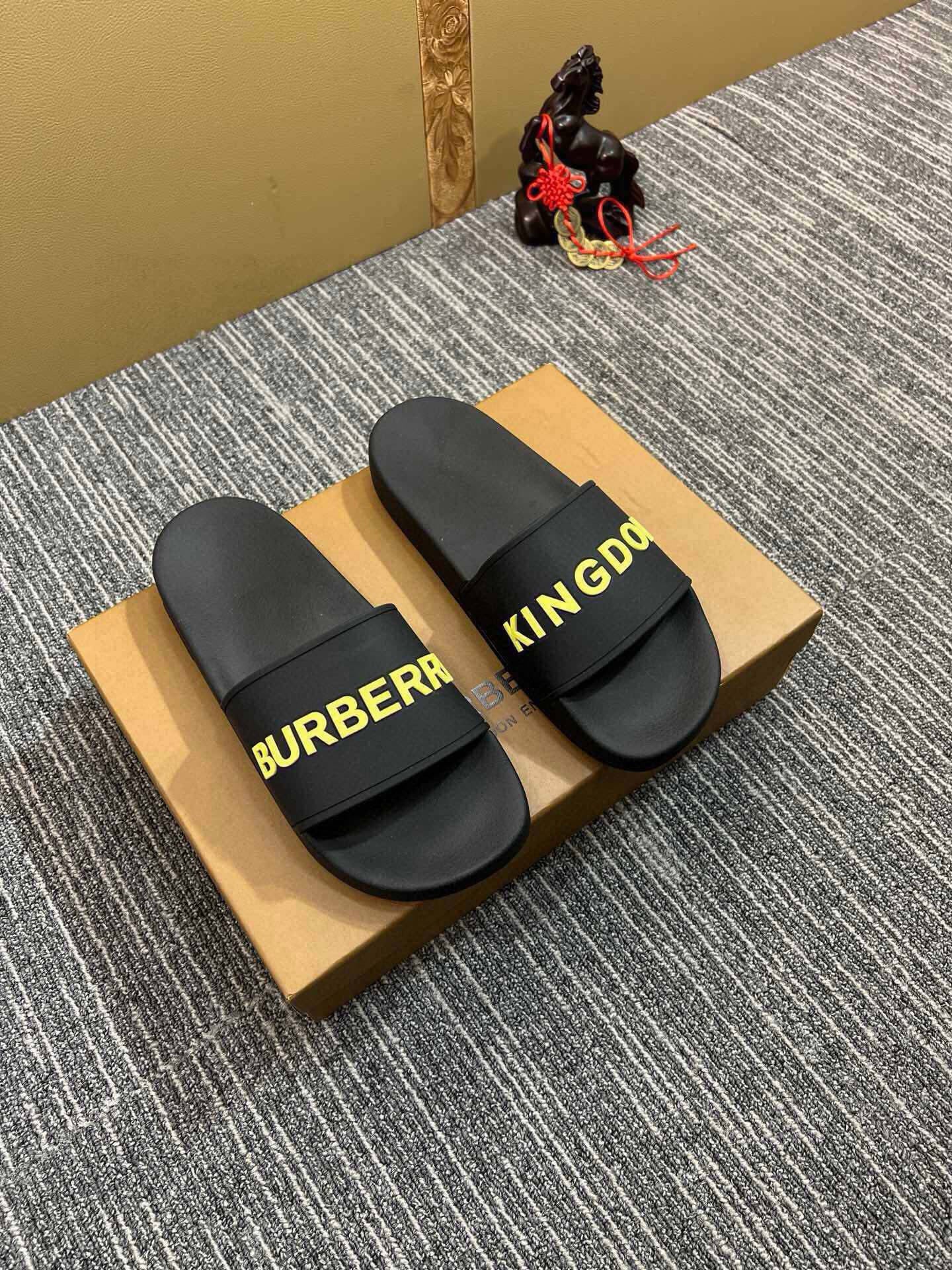 Z5Z35R255 Popular Slippers