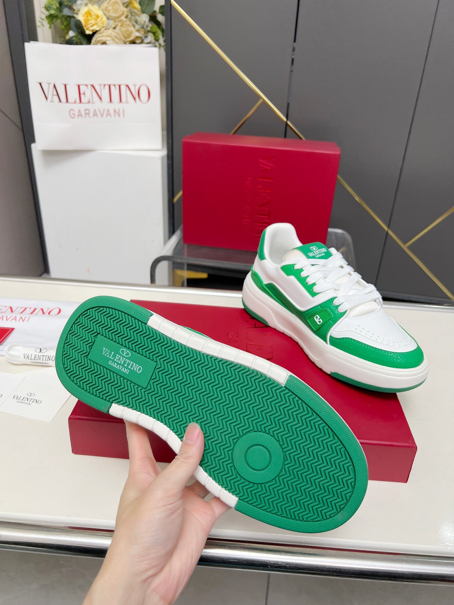 Z2Q95VL176  Popular high-quality Shoes