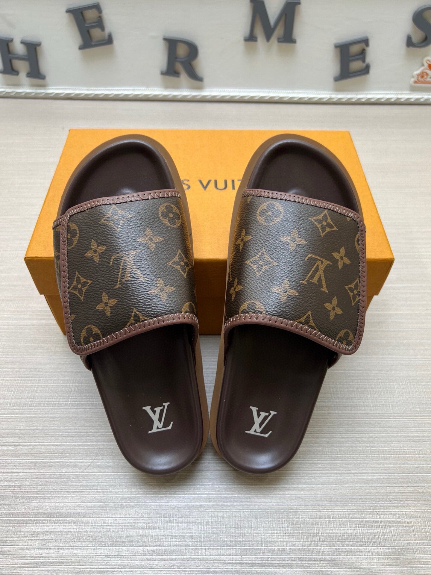 Z5WE245 Popular Slippers