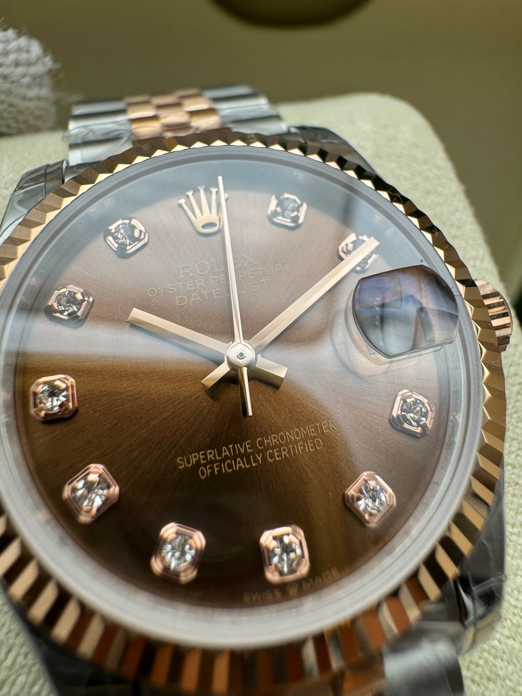 L1R36L11 Popular Watches