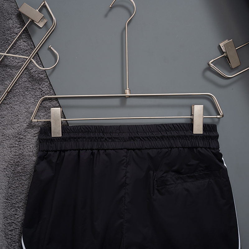 U1N36E32 Popular shorts