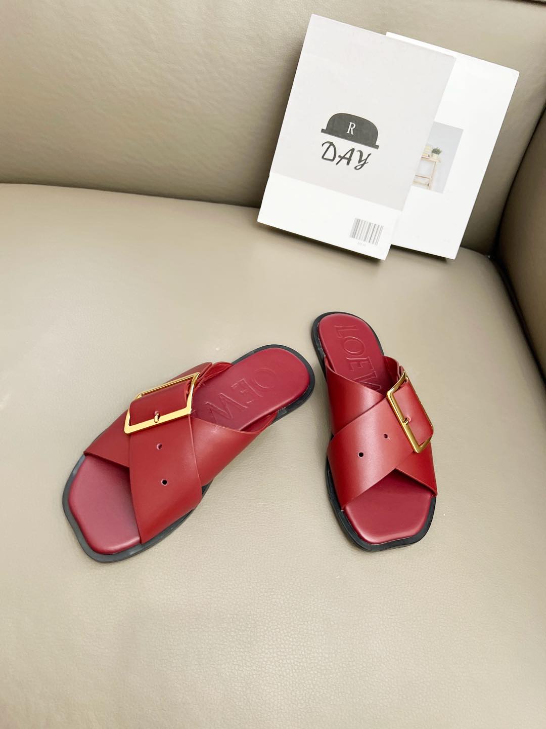 Z2R66A19 Popular high-quality leather shoes