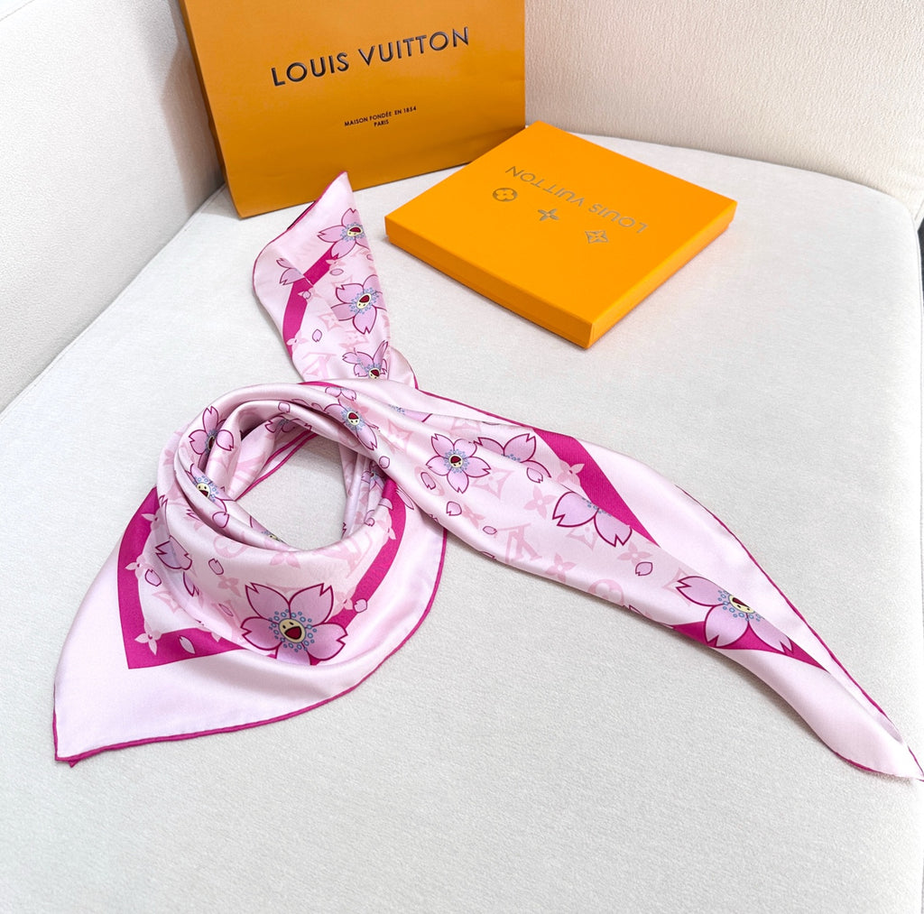 W1N55E62 Popular Silk Scarve