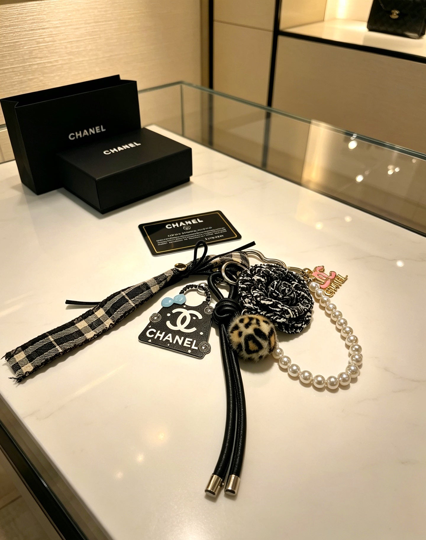 A1R76C107 Popular bag 's charms accessories
