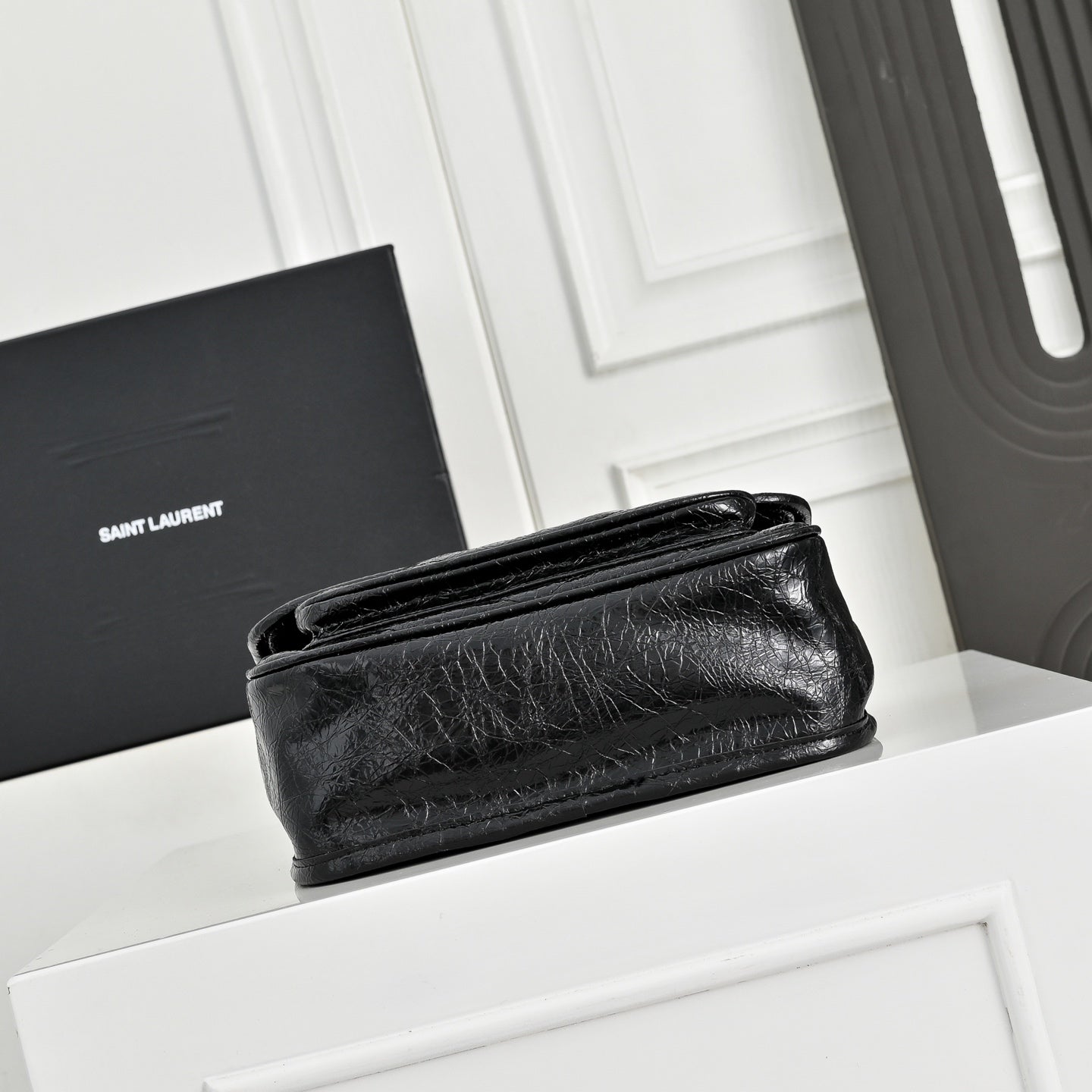 B1R76SL16 Popular leather bag