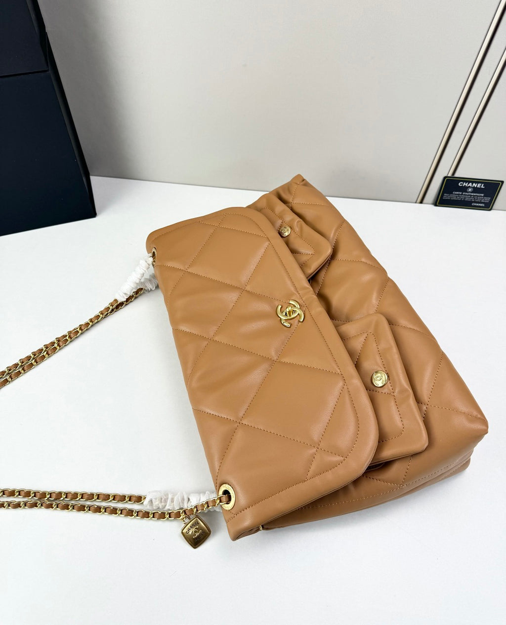 B1P46C13 Popular leather bag